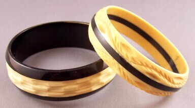 LG20 blk/cream celluloid bangles